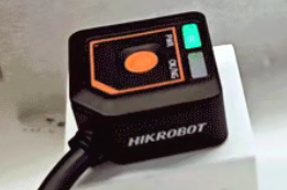 ?？禉C器人SC1000系列視覺傳感器換型檢測“零調試”，一鍵智能全搞定！